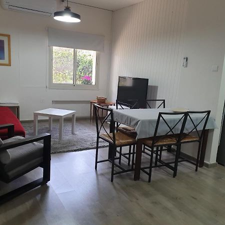 Apartmán פינה חמה ברמה Ejn Zivan Exteriér fotografie